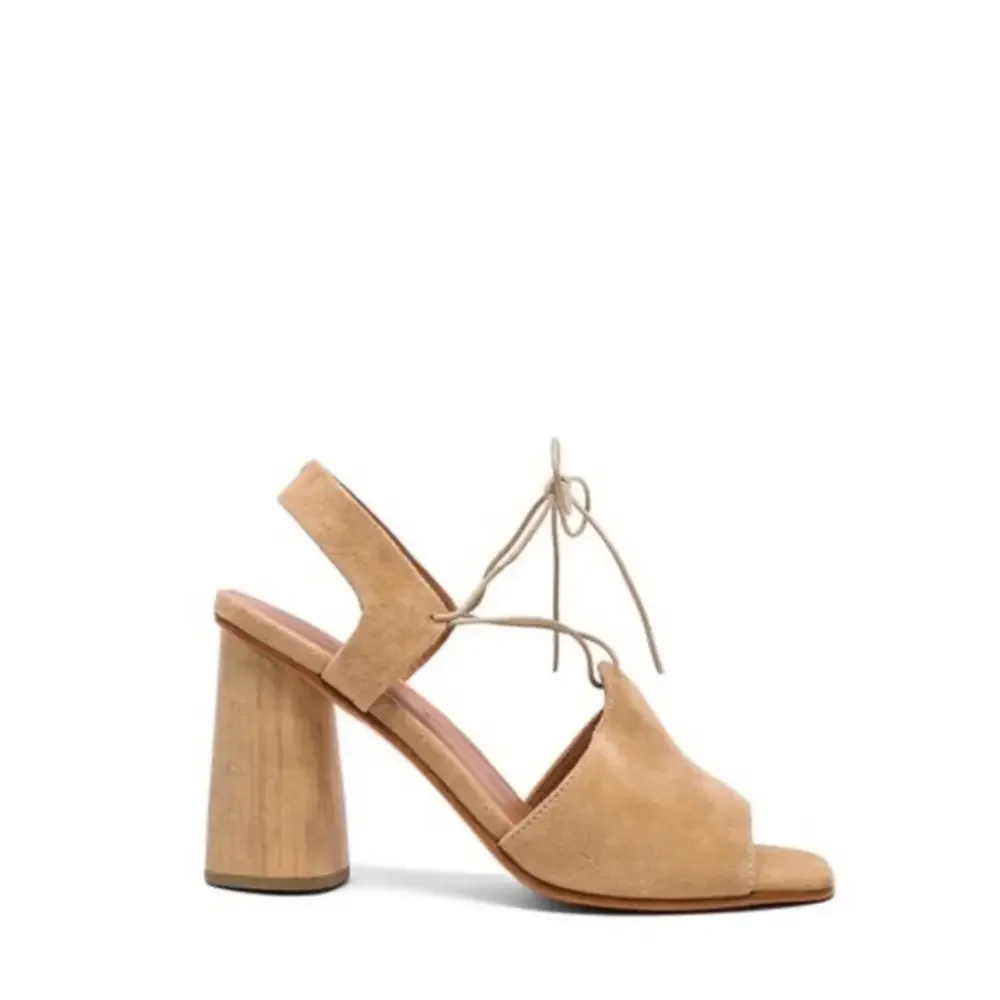 Rachel Comey Melrose‎ Beige Suede Leather Sandals Heels